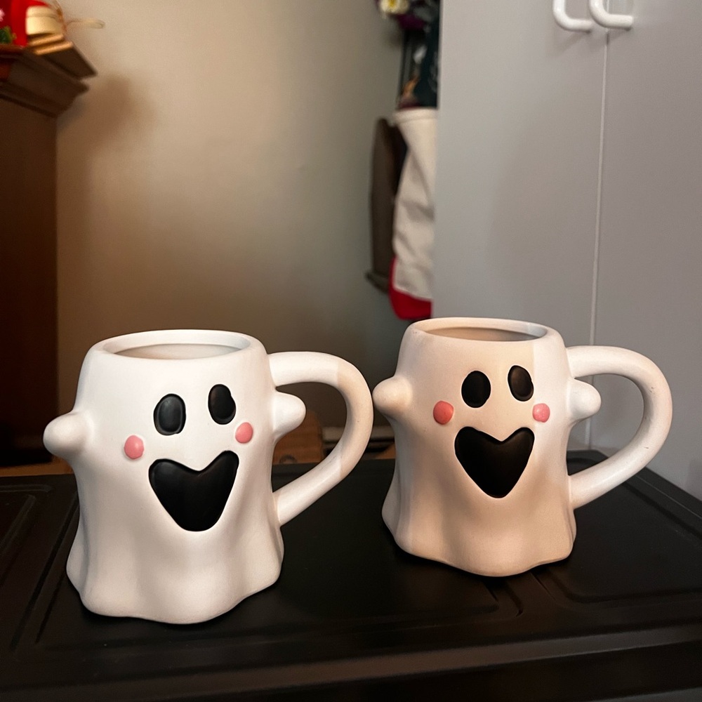 Ghost-Shaped White Ceramic Mugs